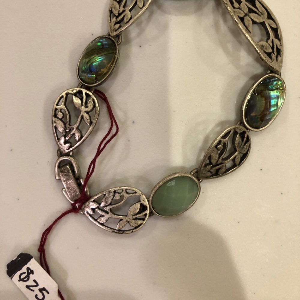 NWT Gem Bracelet